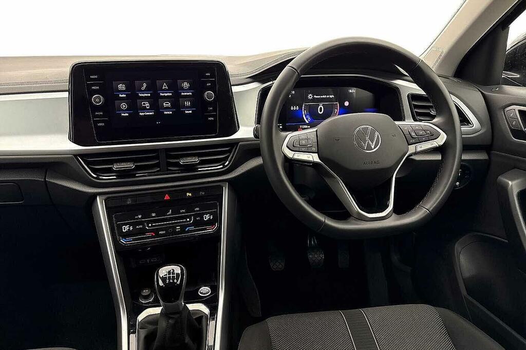 Volkswagen T-Roc 1.5 Tsi Match Black #2