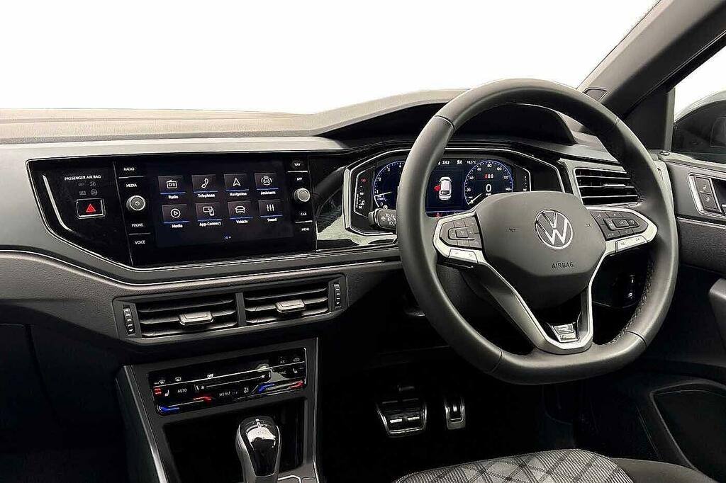 Volkswagen Taigo 1.5 Tsi 150 Black Edition Dsg Rev Camera S Grey #2