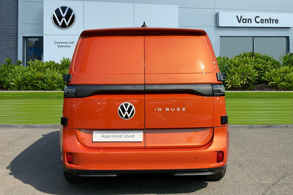 Volkswagen ID.Buzz 150Kw Commerce 77Kwh Orange #4