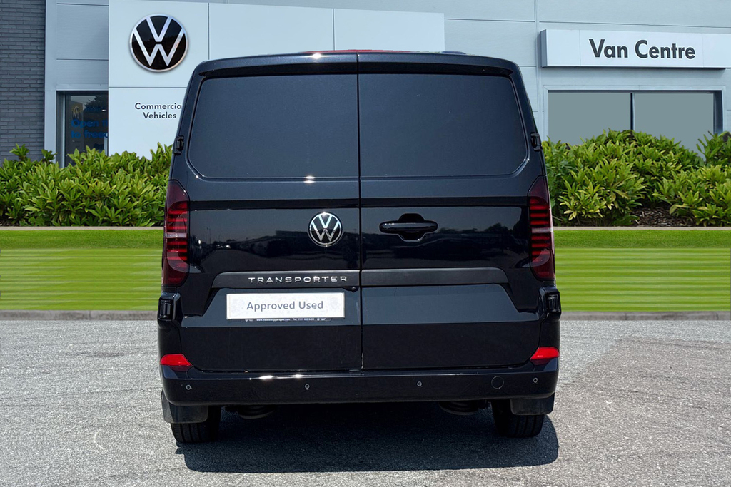 Volkswagen Transporter 2.0 Tdi 110 Commerce Pro Van Black #4