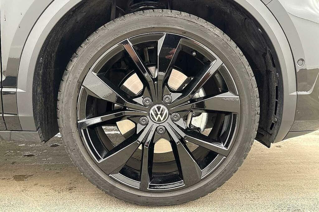 Volkswagen T-Roc 1.5 Tsi Black Edition Plus Dsg Sports Front Black #5