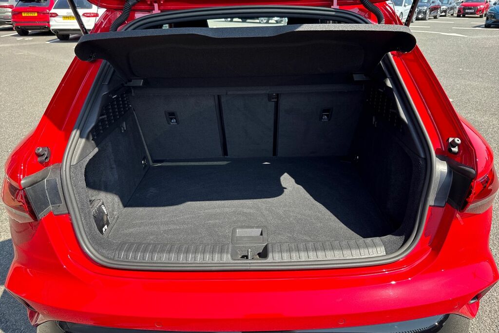 Audi A3 Black Edition Tfsi 150 Ps S Tronic Red #6