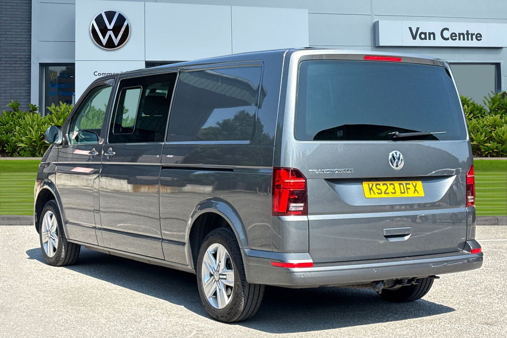 Volkswagen Transporter Kombi Highline Lwb 150Ps 2.0Tdi 7Sp Dsg Grey #2