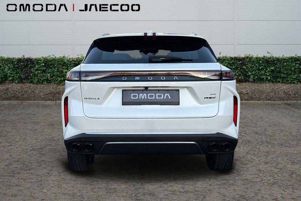 Omoda 9 1.5T Shs 34.46Kwh Noble Dht3 4Wd Euro 6 Ss White #4