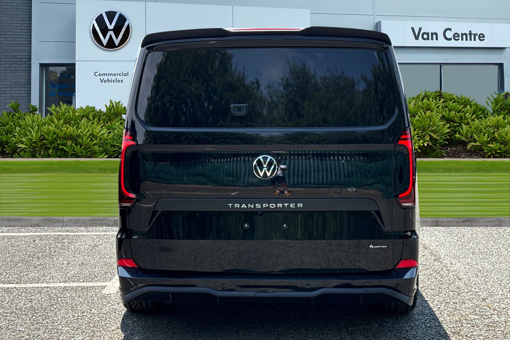 Volkswagen Transporter 2.0 Tdi T32 Commerce Pro 4Motion Lwb Euro 6 Black #4