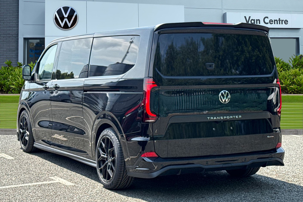 Volkswagen Transporter 2.0 Tdi T32 Commerce Pro 4Motion Lwb Euro 6 Black #2