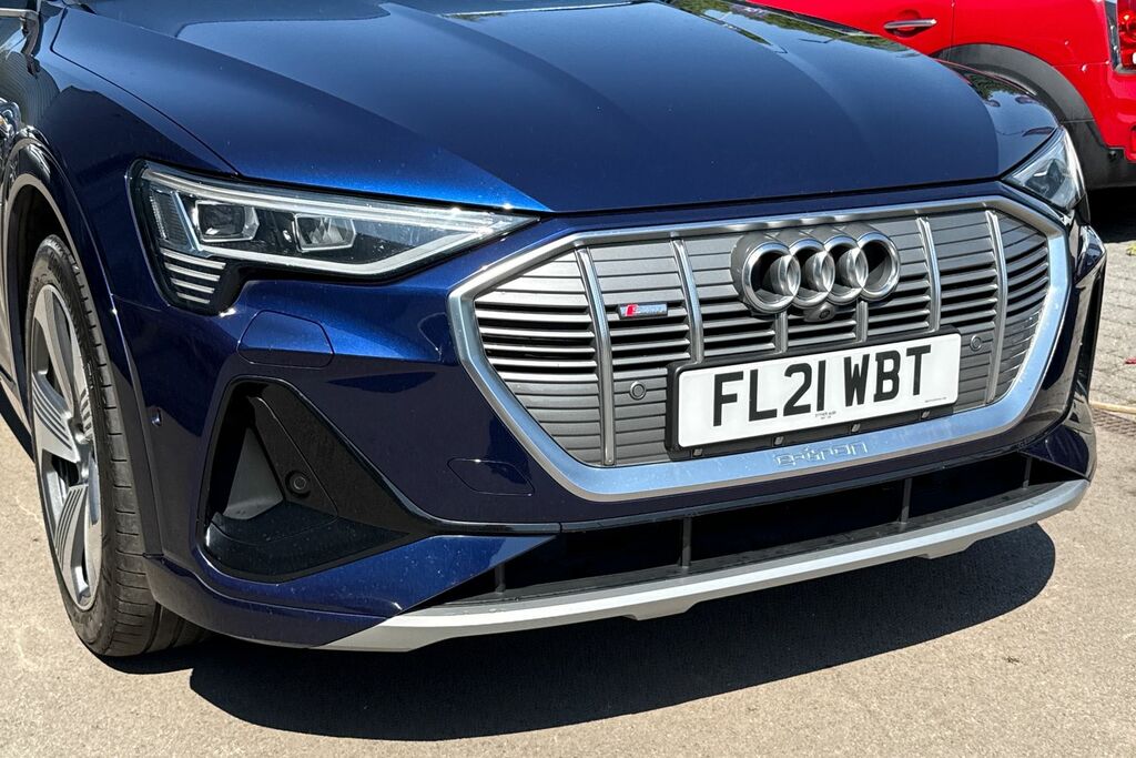 Audi E-tron Suv Black #8
