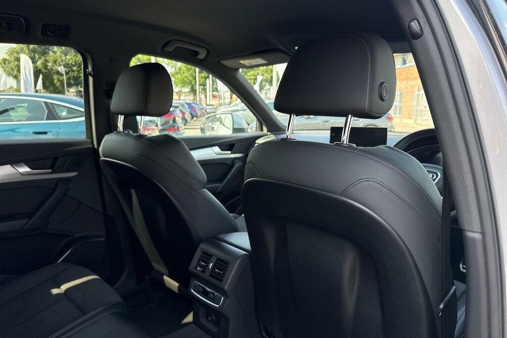 Audi Q5 2.0 Tdi 40 Sport Sportback S Tronic Quattro Euro 6 Black #34