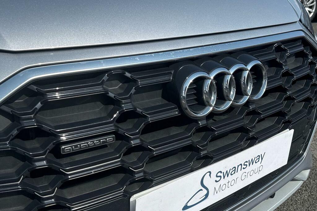 Audi Q5 2.0 Tdi 40 Sport Sportback S Tronic Quattro Euro 6 Black #24