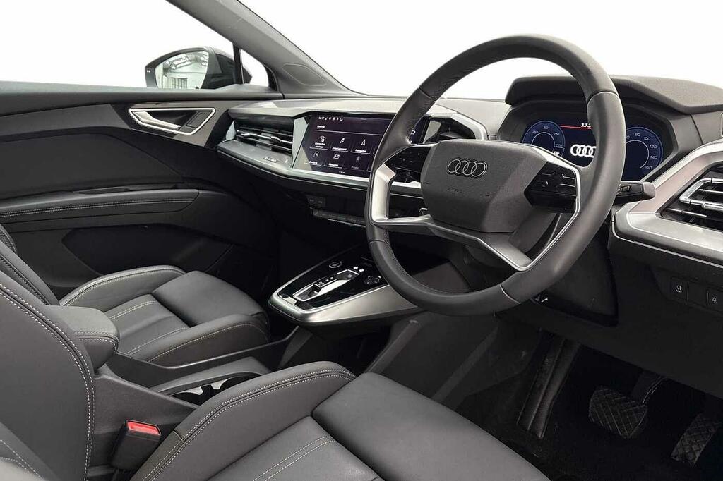 Audi Q4 E Tron Q4 Sport 40 E-tron 150,00 Kw KR75ZVC Black #6