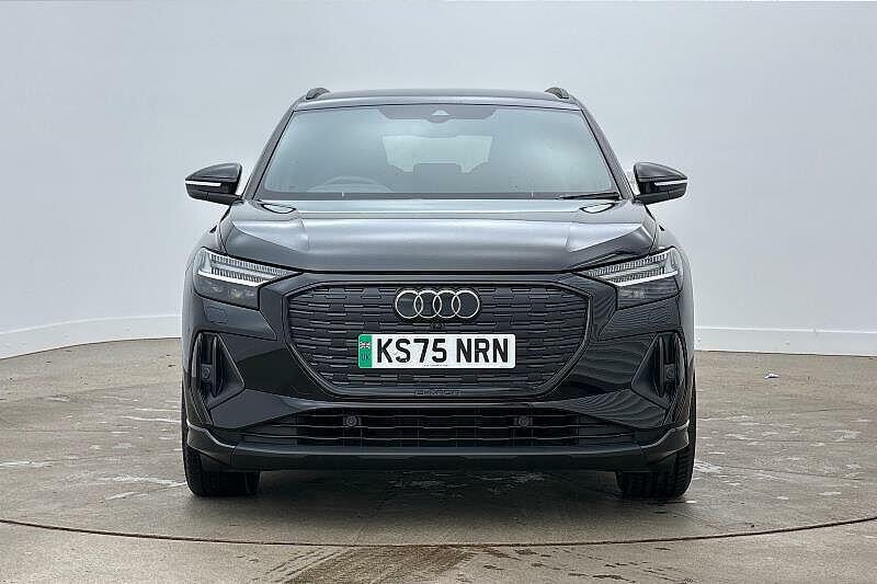 Audi Q4 E Tron Q4 Black Edition 45 E-tron 210,00 Kw KS75NRN Black #5