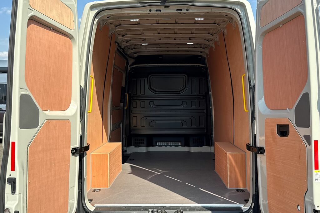 Volkswagen Crafter 2.0 Tdi 177Ps Commerce Plus High Roof Van Grey #6
