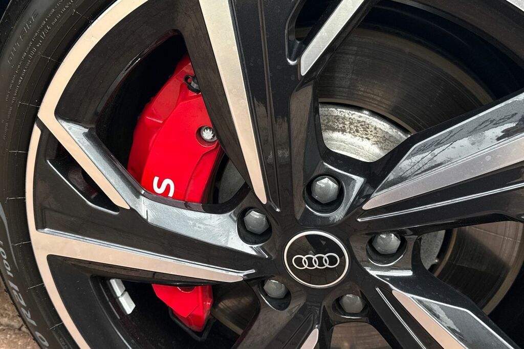 Audi S6 E-Tron Sportback S6 Sportback Edition 1 E-tron 370,00 Kw Black #33