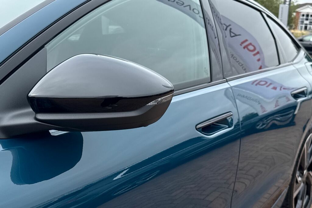 Audi S6 E-Tron Sportback S6 Sportback Edition 1 E-tron 370,00 Kw Black #30