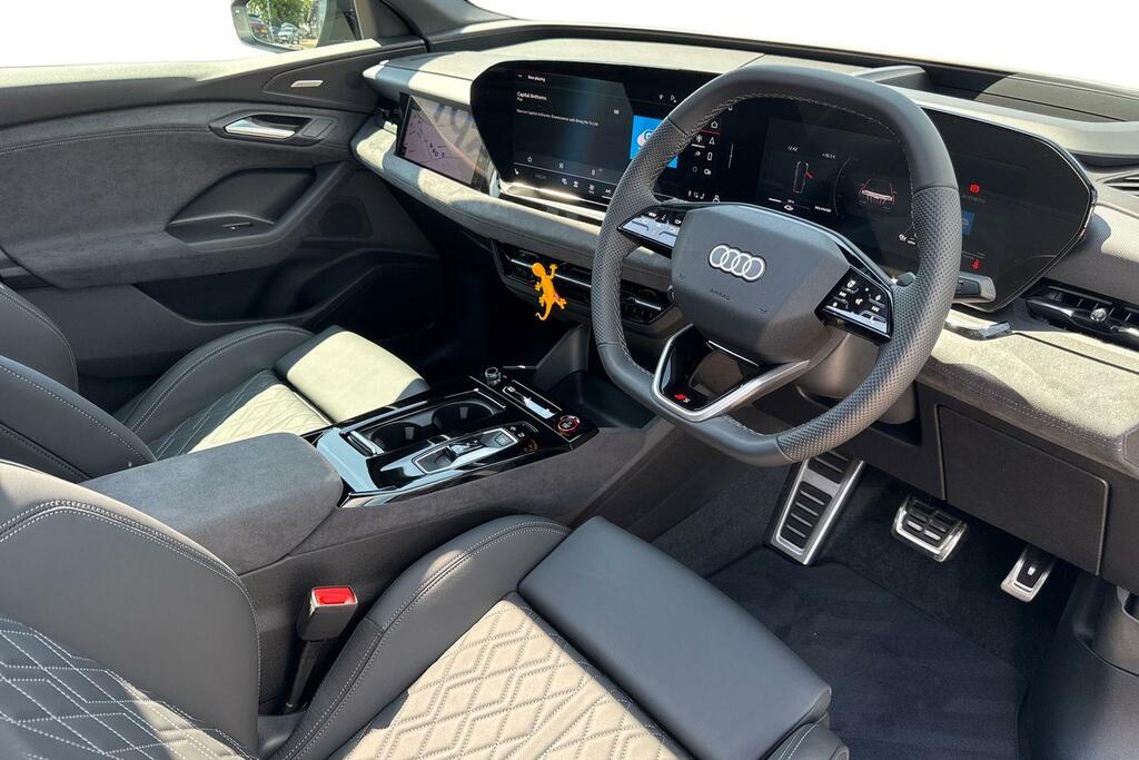Audi SQ6 E-Tron Sq6 Sportback Edition 1 E-tron 360,00 Kw Blue #13