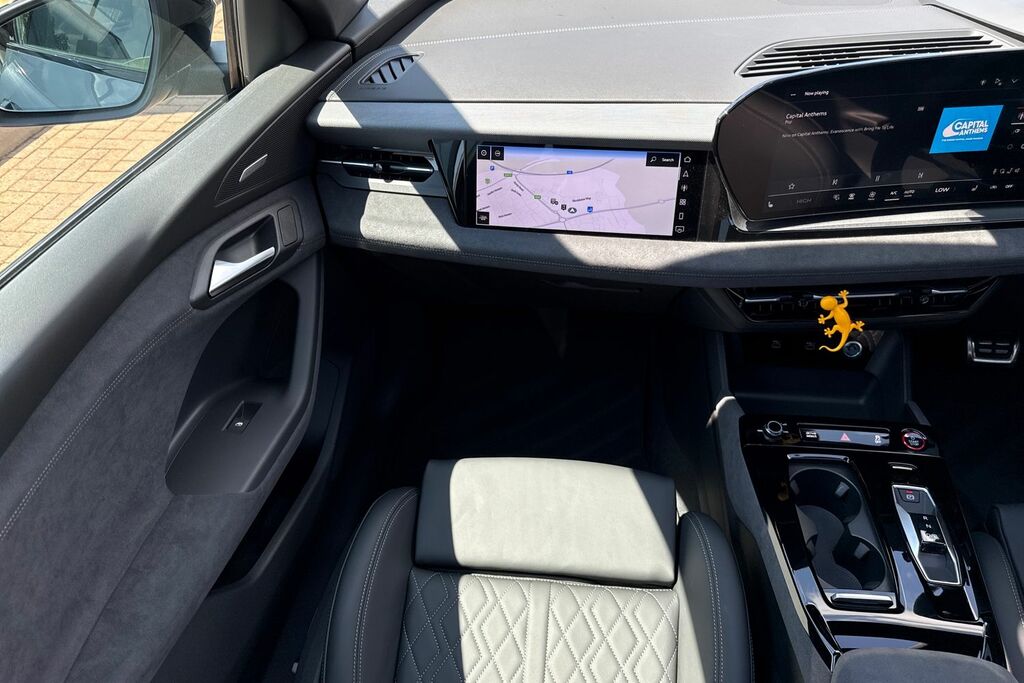 Audi SQ6 E-Tron Sq6 Sportback Edition 1 E-tron 360,00 Kw Blue #19