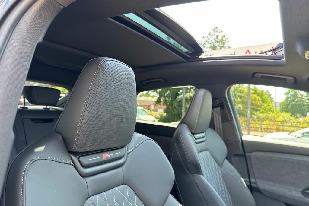 Audi SQ6 E-Tron Sq6 Sportback Edition 1 E-tron 360,00 Kw Blue #23