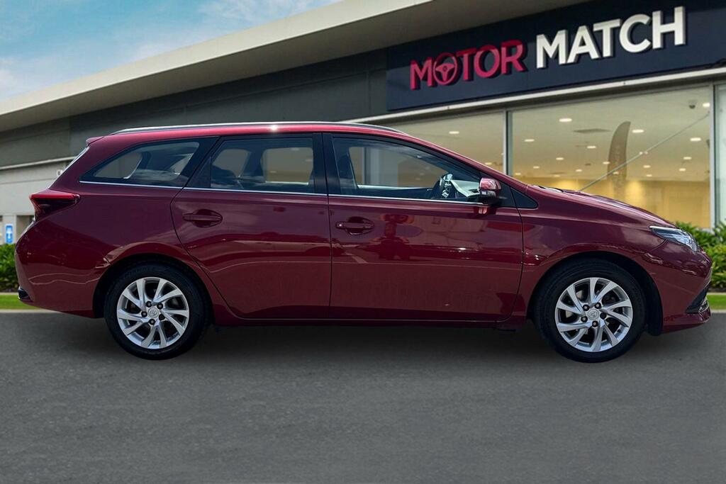 Toyota Auris 1.8 Vvt-h Business Edition Touring Sports Cvt Euro Red #3