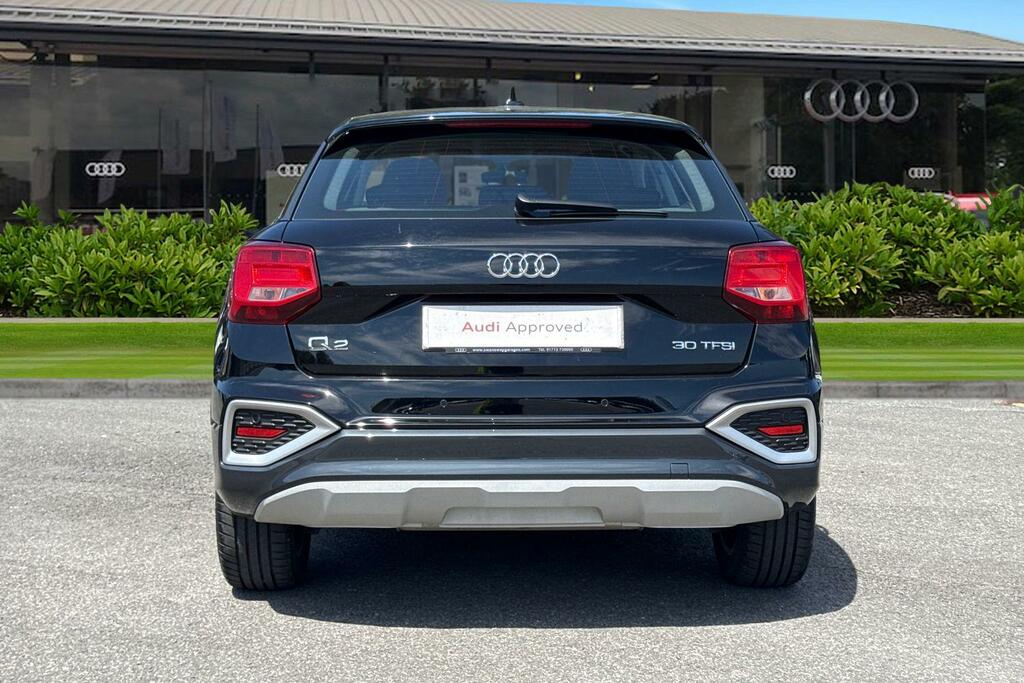 Audi Q2 Sport 30 Tfsi 110 Ps 6-Speed PY73BDF Black #4