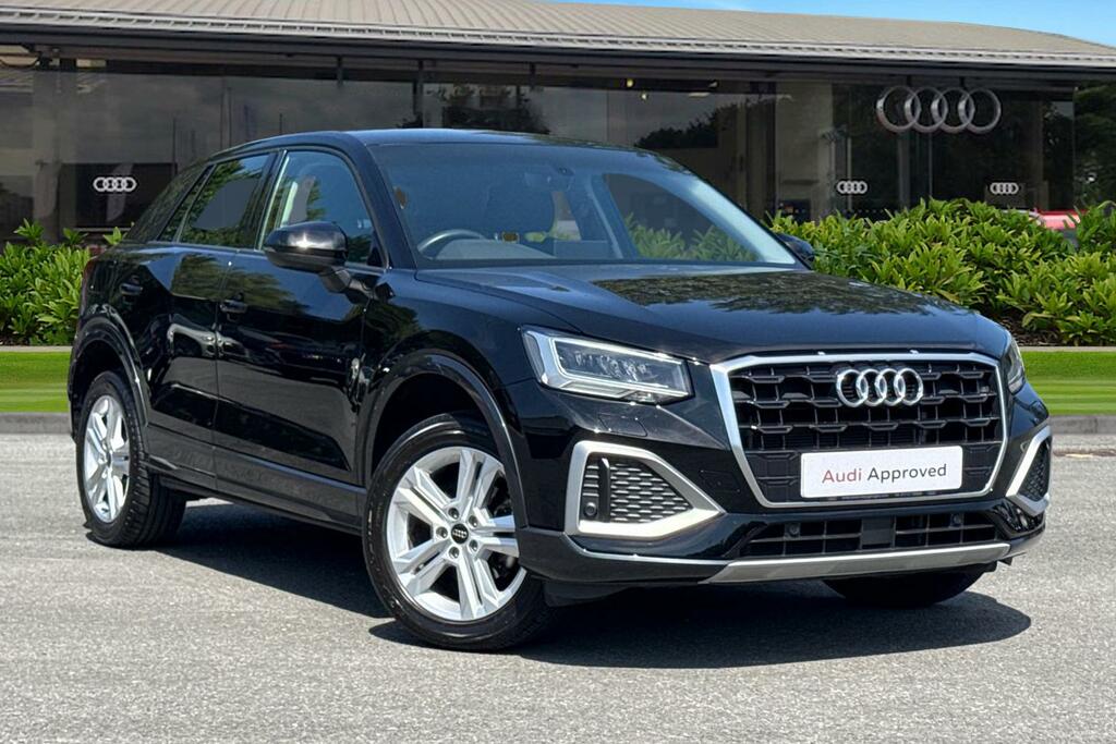 Audi Q2 Sport 30 Tfsi 110 Ps 6-Speed Black