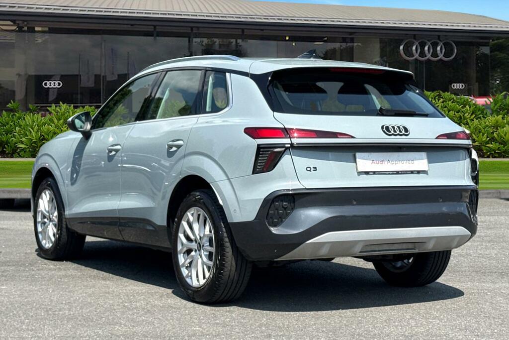 Audi Q3 Suv Sport Tfsi 150 Ps S Tronic Grey #2