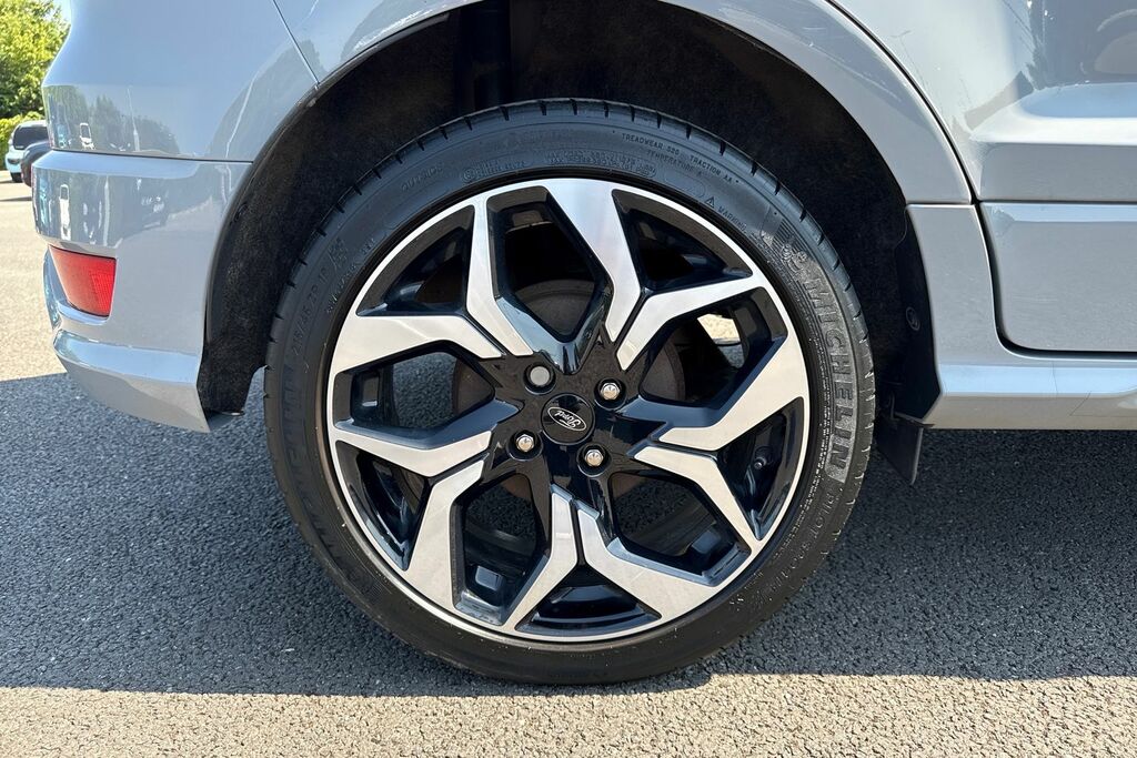 Ford Ecosport Titanium Silver #21