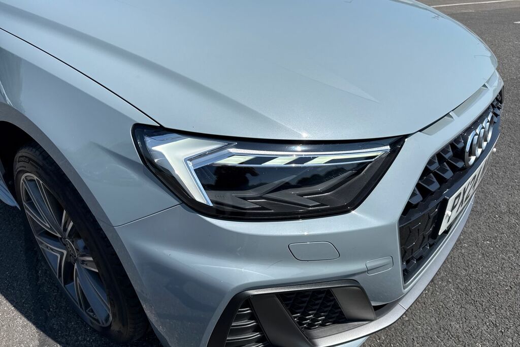 Audi A1 S Line Black #8