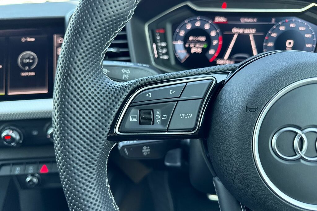 Audi A1 S Line Black #38