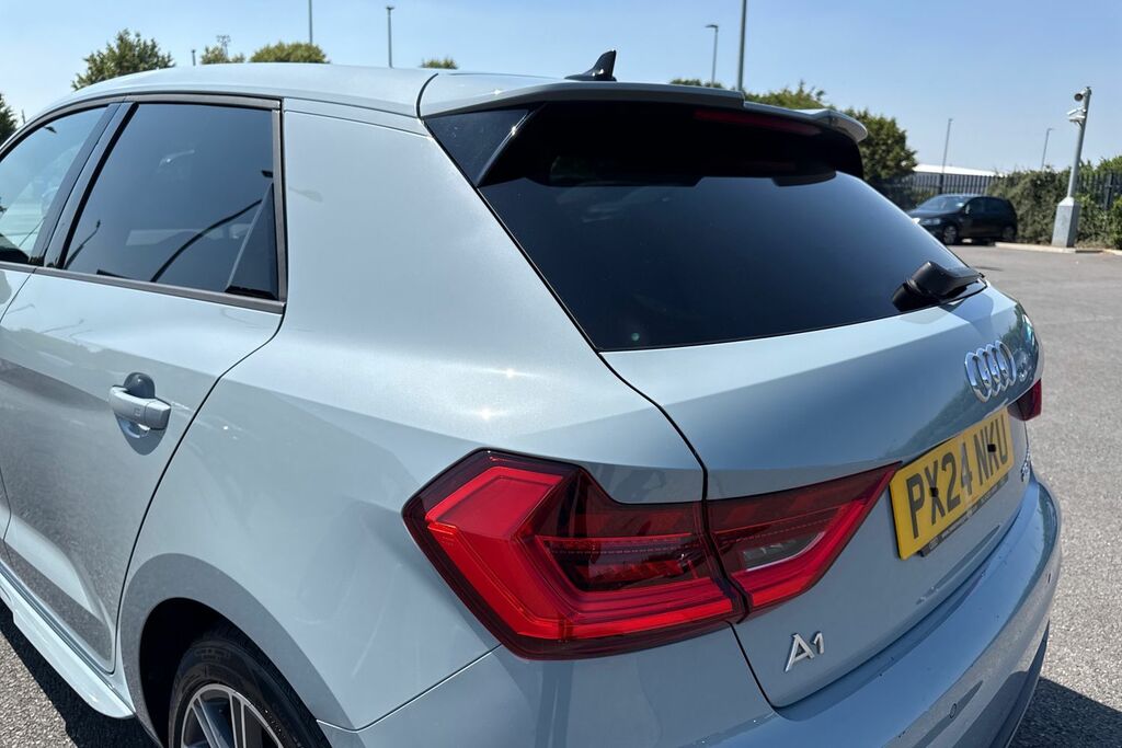 Audi A1 S Line Black #30