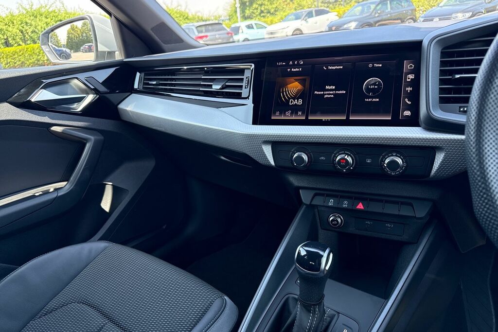 Audi A1 S Line Black #44