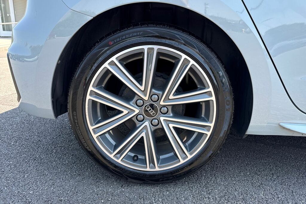 Audi A1 S Line Black #10