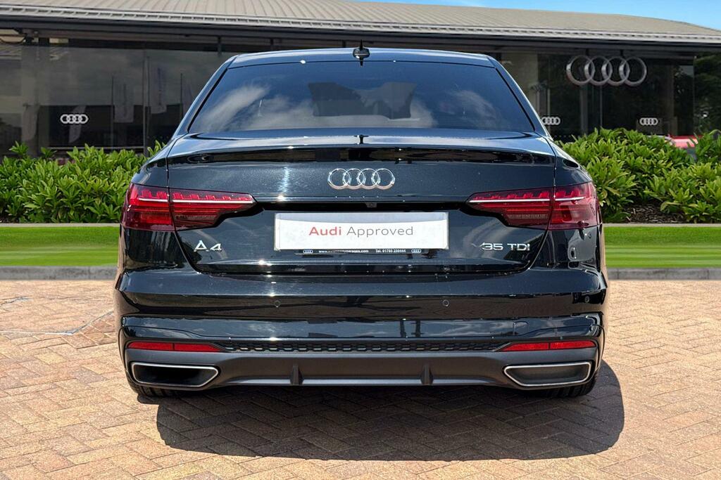 Audi A4 Black Edition 35 Tdi 163 Ps S Tronic Black #4