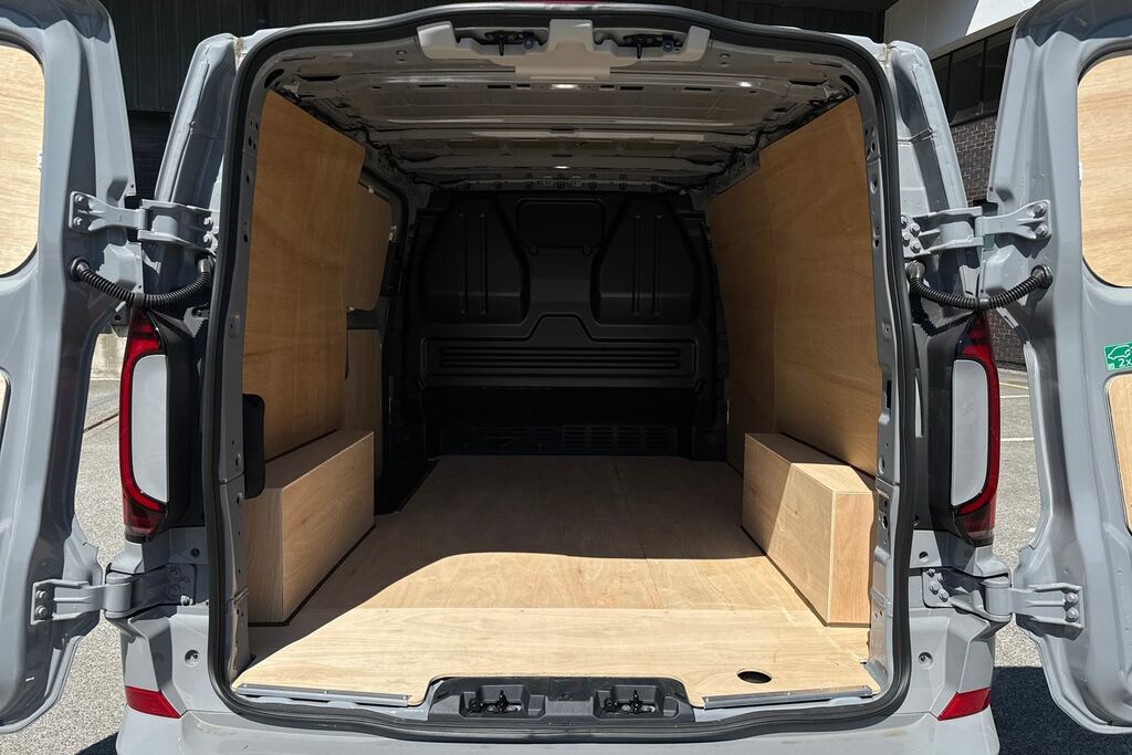 Volkswagen E-Transporter 100Kw 65Kwh Commerce Plus Van Grey #6
