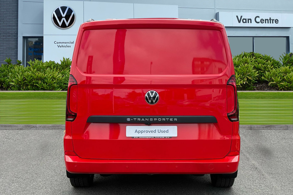 Volkswagen E-Transporter 218Ps 160Kw 65Kwh Commerce Pro Van Red #4