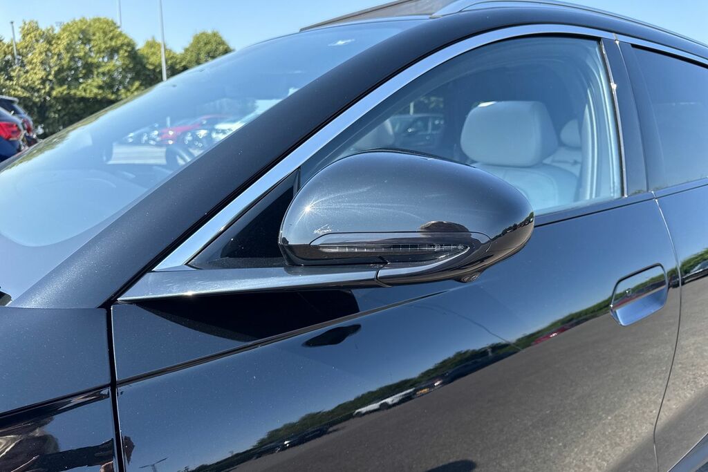Byd Seal Excellence Grey #28