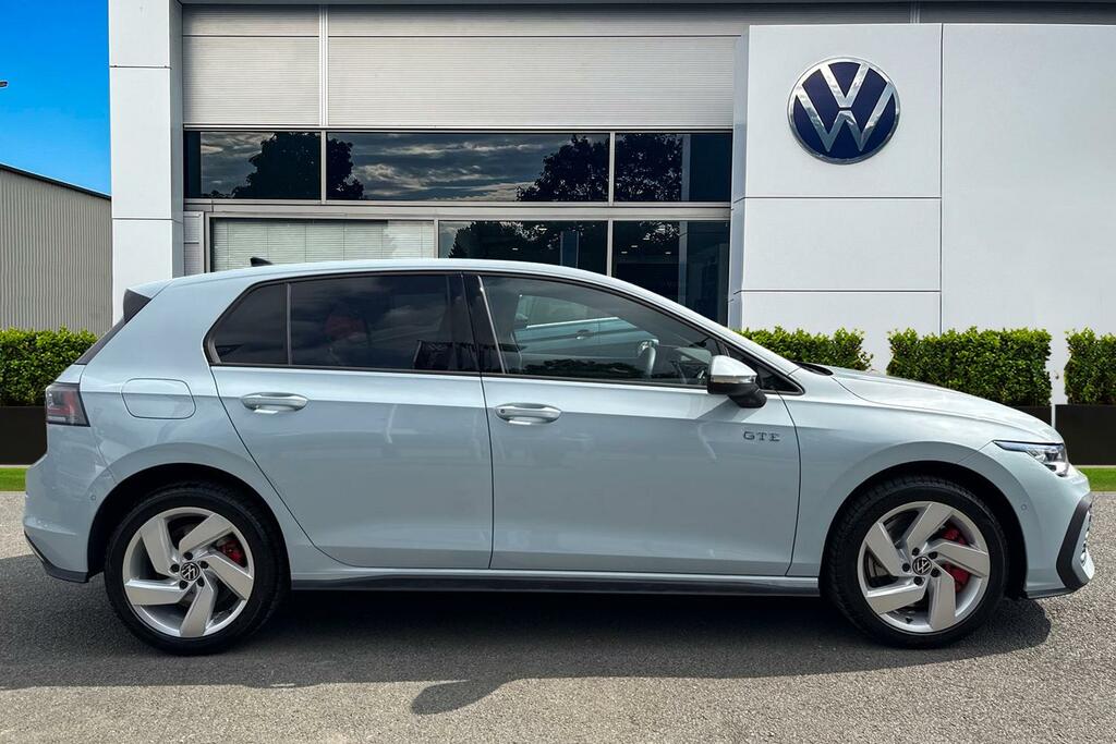 Volkswagen Golf 1.5 Tsi 272 Gte Ehybrid Dsg Tilting And Slidi DF75YBM Blue #3