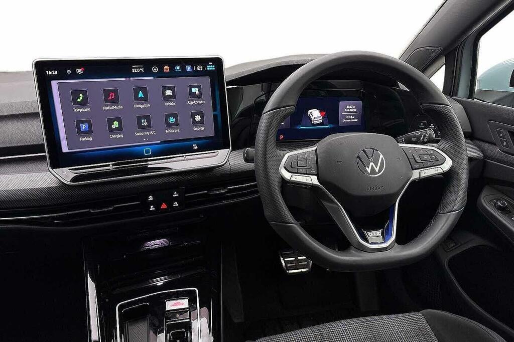 Volkswagen Golf 1.5 Tsi 272 Gte Ehybrid Dsg Tilting And Slidi Blue #2