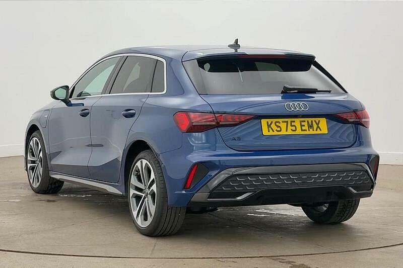 Audi A3 S Line Tfsi E 204 Ps S Tronic Blue #2