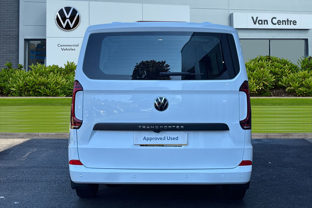 Volkswagen Transporter 2.0 Tdi 150 Commerce Plus Van MF26ENK White #4