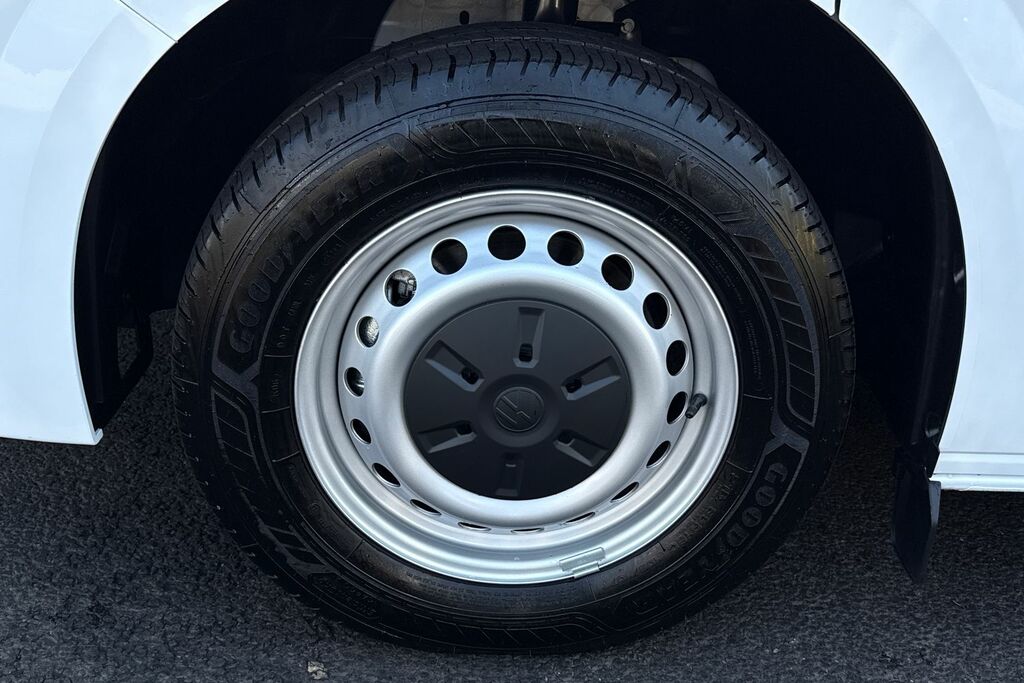 Volkswagen Transporter 2.0 Tdi 150 Commerce Plus Van MF26ENK White #6