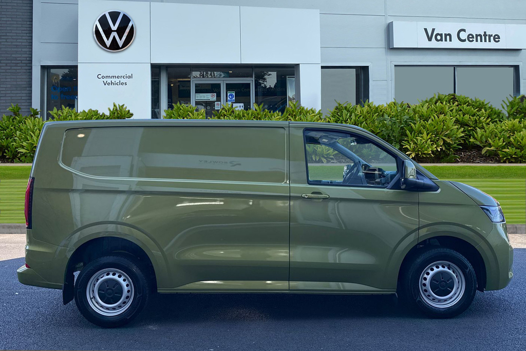 Volkswagen Transporter 2.0 Tdi 150 Commerce Plus Van MF26EKV Green #3
