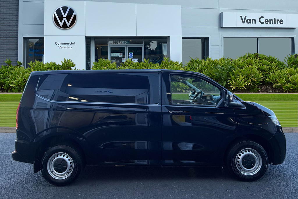 Volkswagen Transporter 2.0 Tdi 150 Commerce Plus Van MF26ELO Black #3