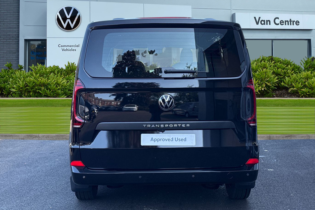 Volkswagen Transporter 2.0 Tdi 150 Commerce Plus Van MF26ELO Black #4