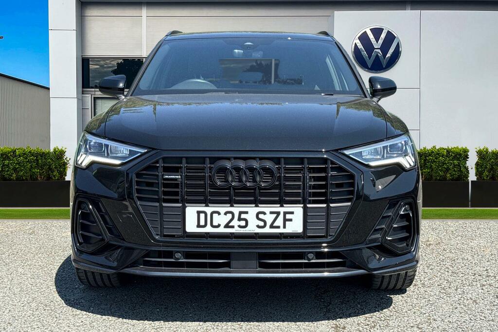Audi Q3 2.0 Tfsi 40 Black Edition S Tronic Quattro Euro 6 Black #5