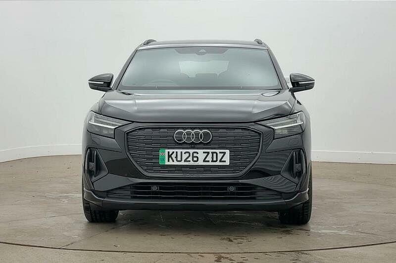 Audi Q4 E Tron Q4 Black Edition 45 E-tron 210,00 Kw Black #6