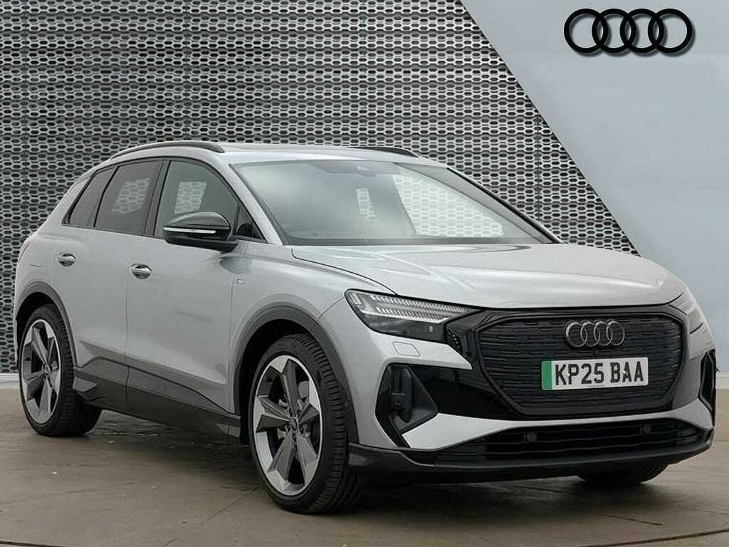 Audi Q4 E Tron Q4 Black Edition 55 E-tron Quattro 250,00 Kw Silver
