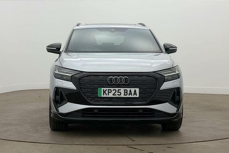 Audi Q4 E Tron Q4 Black Edition 55 E-tron Quattro 250,00 Kw Silver #6