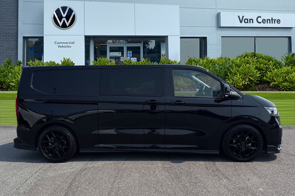 Volkswagen Transporter 2.0 Tdi 170 Commerce Pro Van DA26HKX Black #3