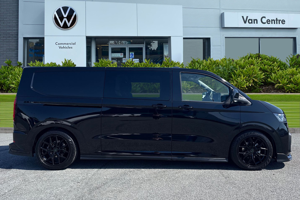 Volkswagen Transporter 2.0 Tdi 150 Commerce Pro Van 4Motion DA26HXX Black #3