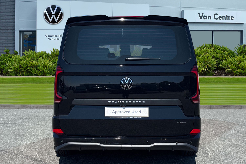 Volkswagen Transporter 2.0 Tdi 150 Commerce Pro Van 4Motion DA26HXX Black #4